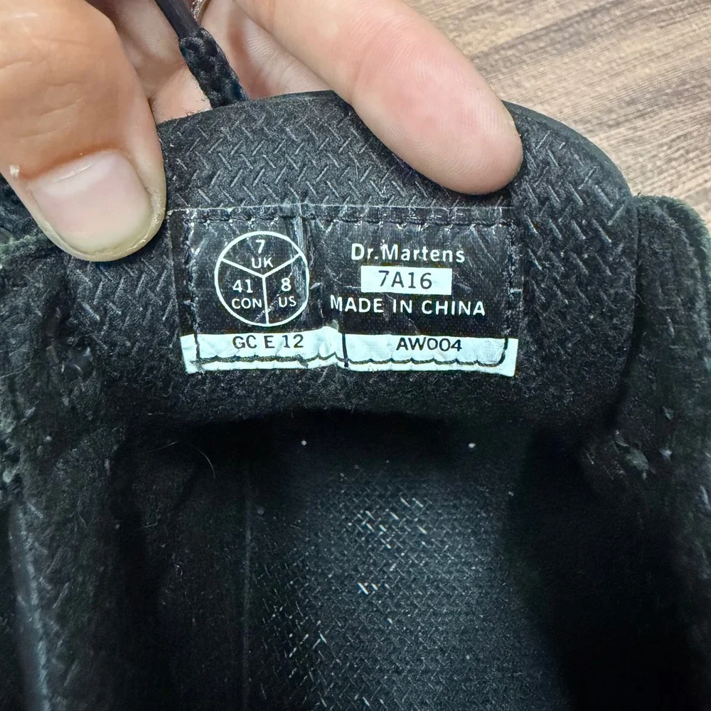 Vintage Dr.Martens 7A16